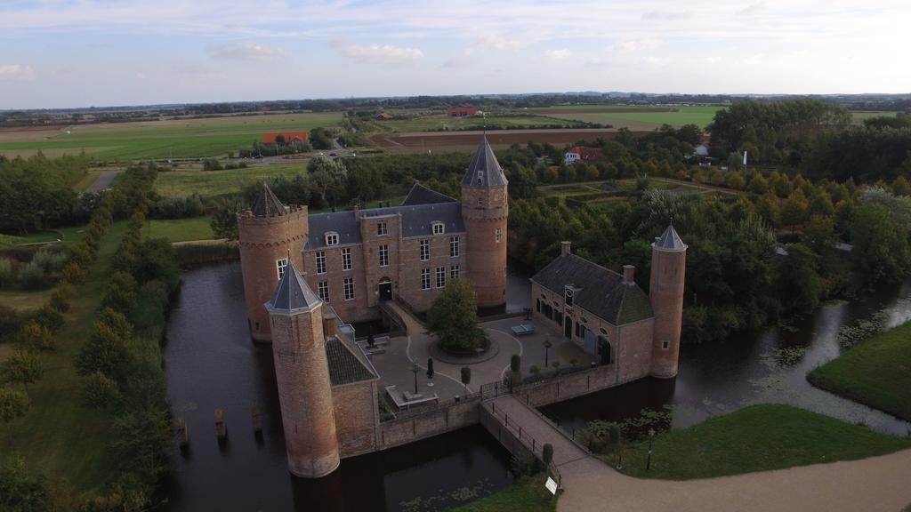 Strandhotel Dennenbos Oostkapelle Exterior photo